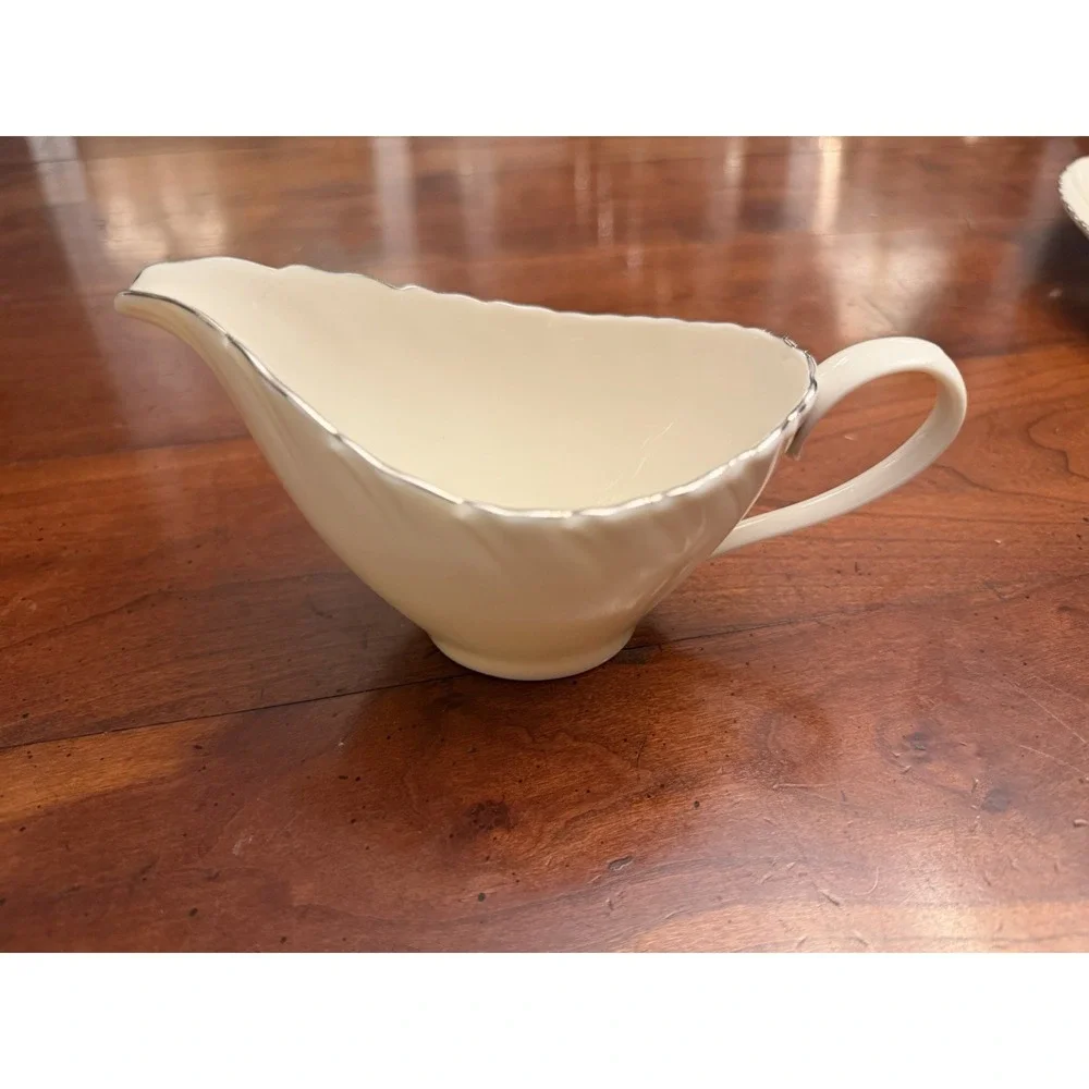 Vintage‎ Lenox Weatherly Creamer and Lidded Sugar Bowl Set Ivory Platinum Swirl